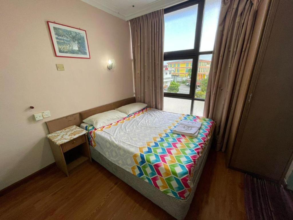 Mega Inn Sri Aman Simanggang Exterior foto